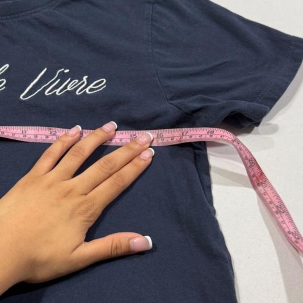 Francesca's Joie de Vivre Embroidered T Shirt Navy Blue Cropped Baby Tee - Picture 3 of 4